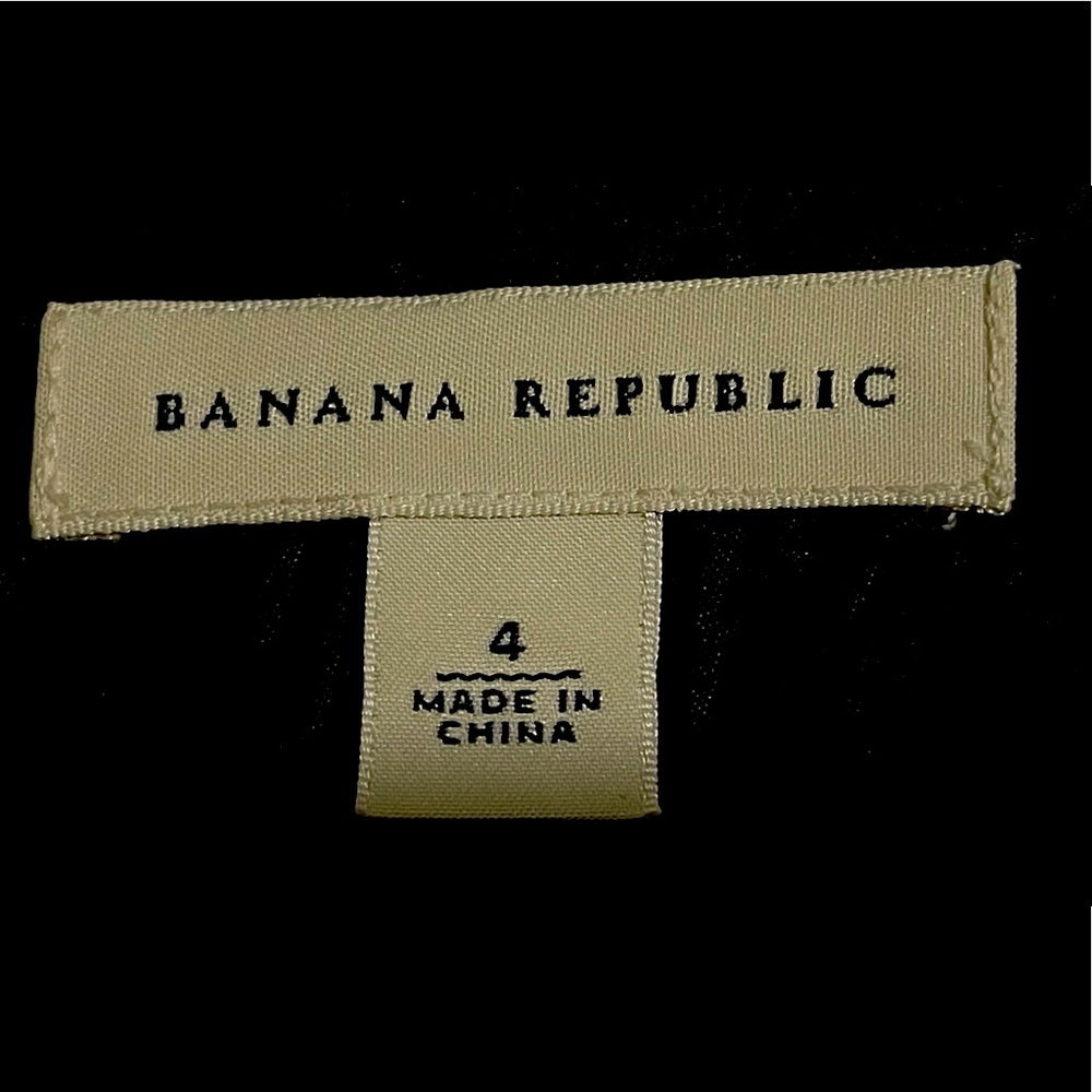 Women’s Banana Republic Pencil Skirt, Size 4 - Picture 5 of 5